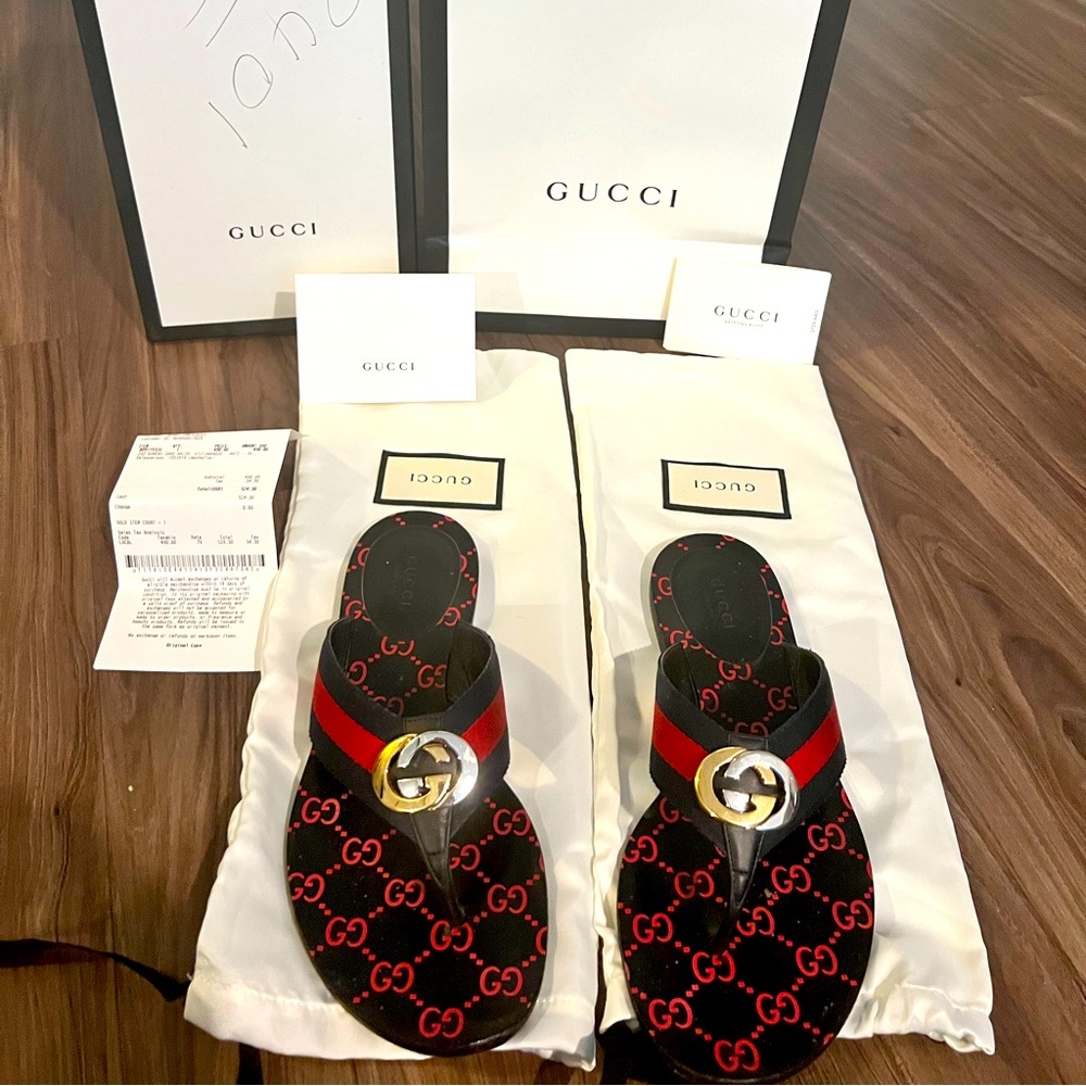 ✨Authentic Gucci shoes size 39✨